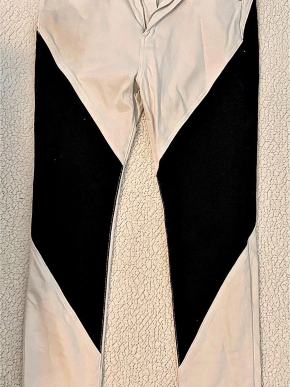AKIRA Color Block Leggings in White & Black